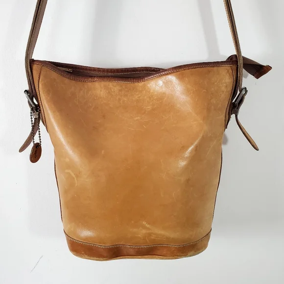 Roots Leather Extra Large Hobo Bucket Shoulder Crossbody Bag Made in Canada - Picture 4 of 15